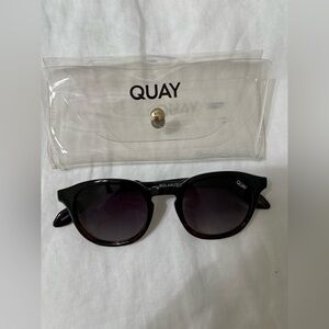 QUAY sunglasses nwt